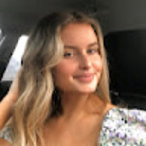 Meet your Posher, Claire